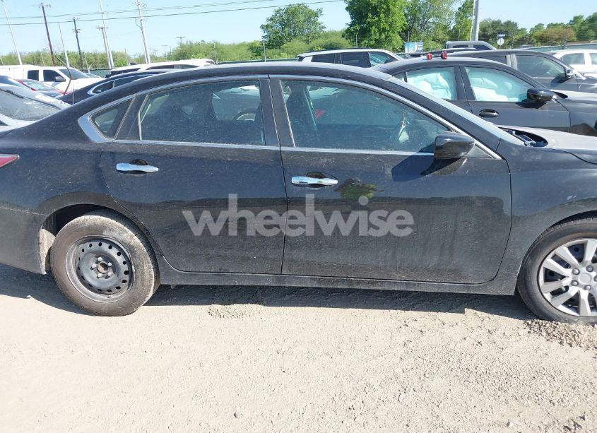 Photo 13 of 2014 Nissan Altima 2.5 S (VIN 1N4AL3APXEN372390)