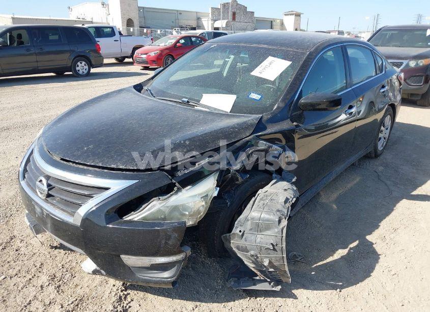 Photo 2 of 2014 Nissan Altima 2.5 S (VIN 1N4AL3APXEN372390)