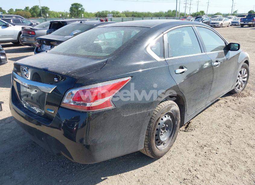 Photo 4 of 2014 Nissan Altima 2.5 S (VIN 1N4AL3APXEN372390)