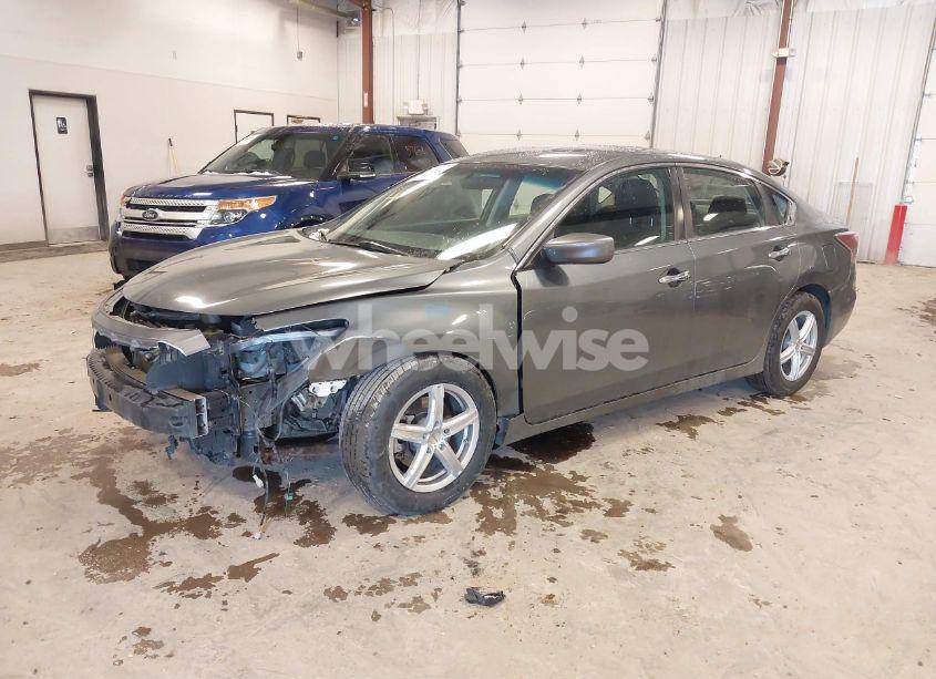 Photo 2 of 2014 Nissan Altima 2.5/2.5 S/2.5 SL/2.5 SV (VIN 1N4AL3APXEN373281)