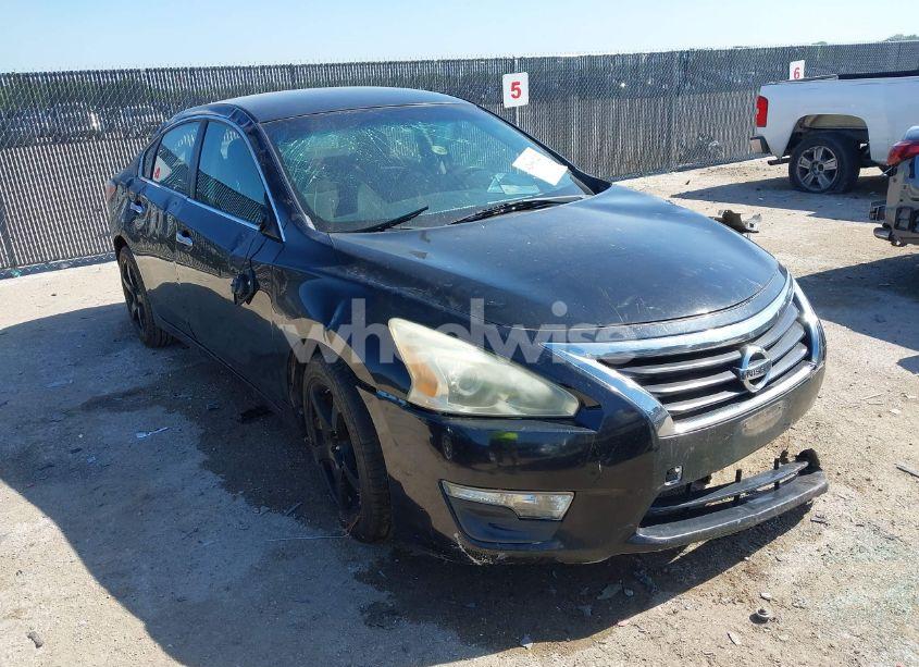 2014 Nissan Altima (VIN 1N4AL3APXEN374463) main photo