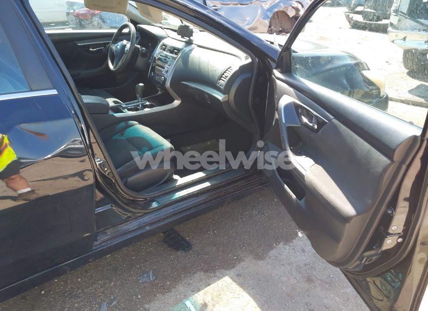 Photo 5 of 2014 Nissan Altima (VIN 1N4AL3APXEN374463)