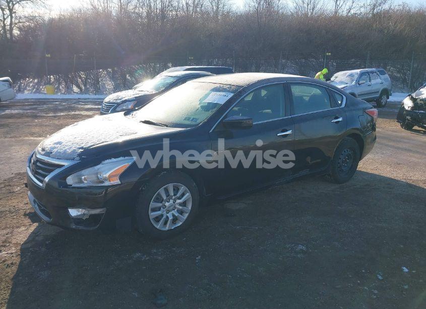 Photo 2 of 2014 Nissan Altima 2.5/2.5 S/2.5 SL/2.5 SV (VIN 1N4AL3APXEN377122)