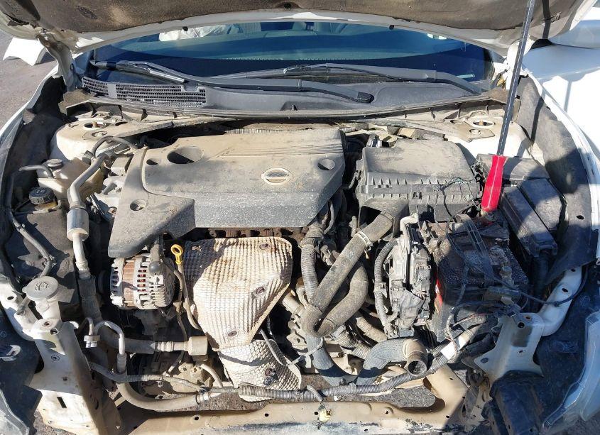 Photo 10 of 2014 Nissan Altima 2.5 S (VIN 1N4AL3APXEN377363)