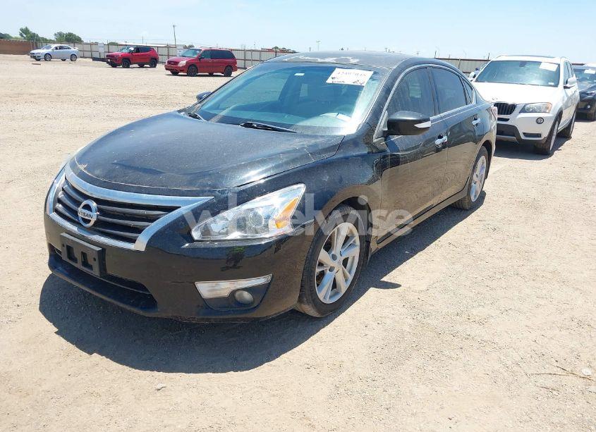 Photo 2 of 2015 Nissan Altima 2.5 SV (VIN 1N4AL3APXFC101536)