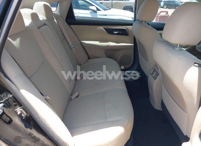 Photo 8 of 2015 Nissan Altima 2.5 SV (VIN 1N4AL3APXFC101536)