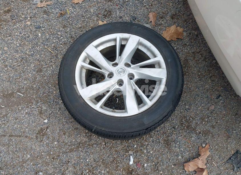 Photo 12 of 2015 Nissan Altima 2.5 SV (VIN 1N4AL3APXFC102699)