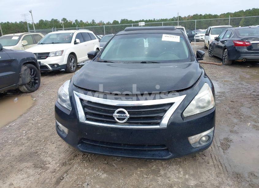 Photo 12 of 2015 Nissan Altima 2.5 SL (VIN 1N4AL3APXFC108700)