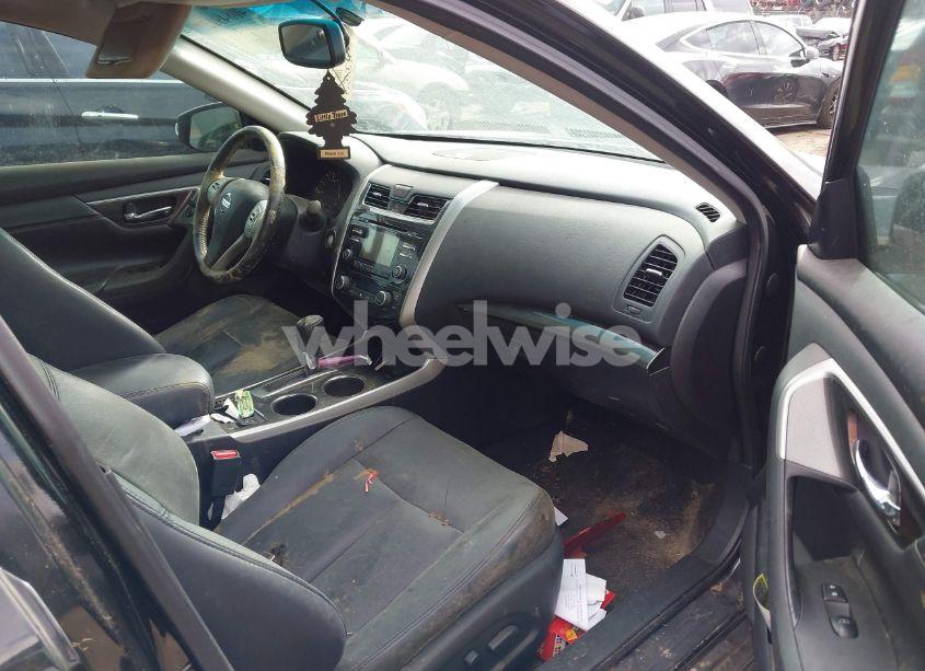 Photo 5 of 2015 Nissan Altima 2.5 SL (VIN 1N4AL3APXFC108700)