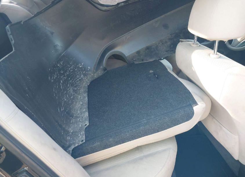 Photo 8 of 2015 Nissan Altima 2.5 SV (VIN 1N4AL3APXFC116201)