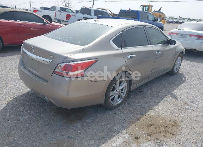 Photo 4 of 2015 Nissan Altima 2.5 SV (VIN 1N4AL3APXFC123035)
