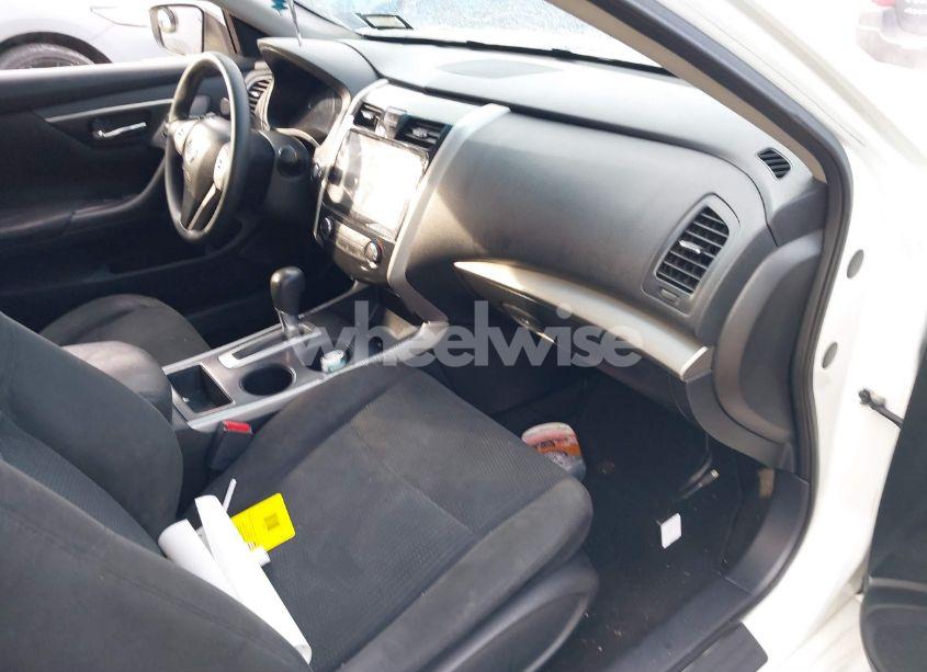 Photo 5 of 2015 Nissan Altima 2.5 S (VIN 1N4AL3APXFC128008)