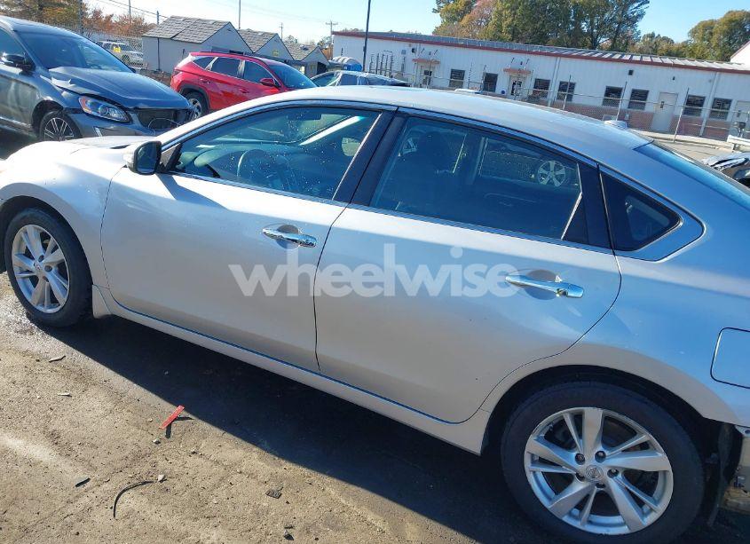 Photo 14 of 2015 Nissan Altima 2.5 SV (VIN 1N4AL3APXFC141325)