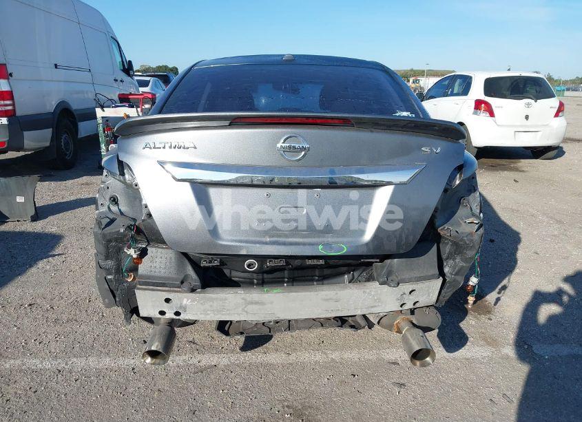 Photo 6 of 2015 Nissan Altima 2.5 SV (VIN 1N4AL3APXFC195532)