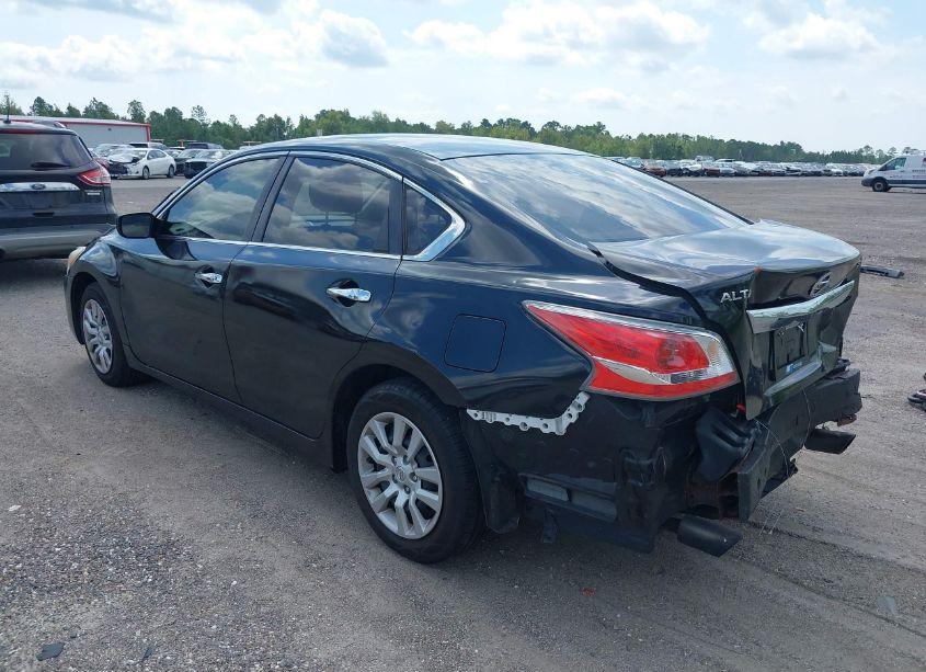 Photo 3 of 2015 Nissan Altima 2.5 S (VIN 1N4AL3APXFC205556)