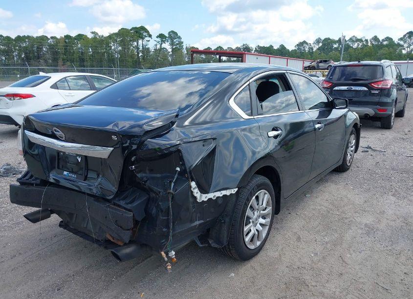 Photo 4 of 2015 Nissan Altima 2.5 S (VIN 1N4AL3APXFC205556)