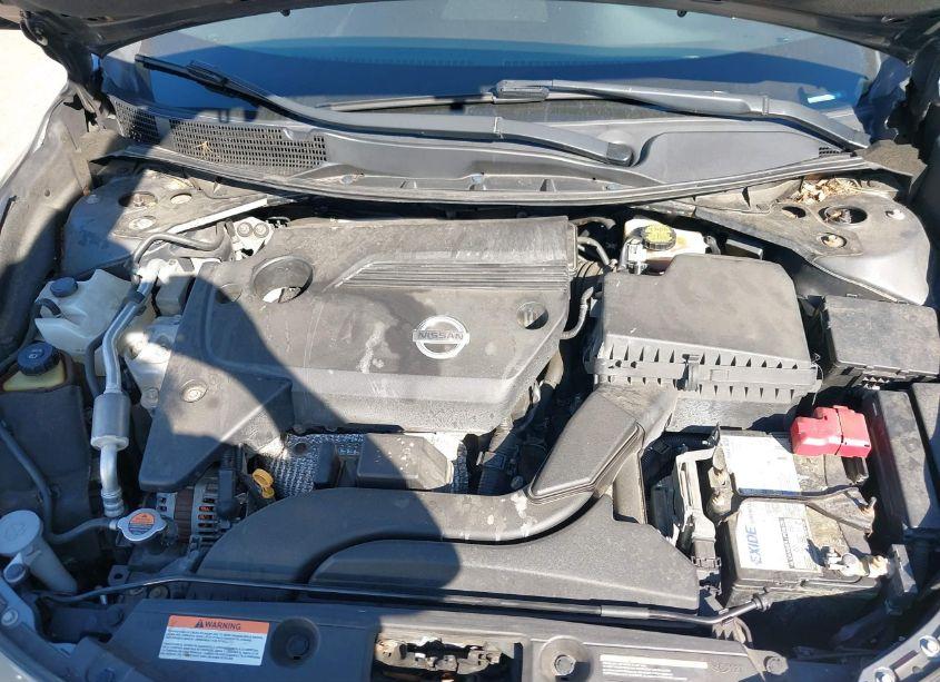 Photo 10 of 2015 Nissan Altima 2.5 SV (VIN 1N4AL3APXFC208070)