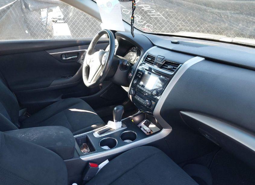 Photo 5 of 2015 Nissan Altima 2.5 SV (VIN 1N4AL3APXFC208070)