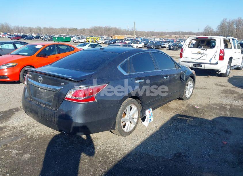 Photo 4 of 2015 Nissan Altima 2.5 SL (VIN 1N4AL3APXFC213320)