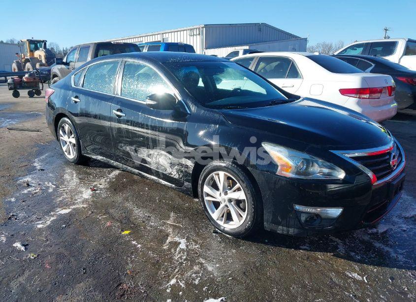 2015 Nissan Altima 2.5 SV (VIN 1N4AL3APXFC218274) main photo