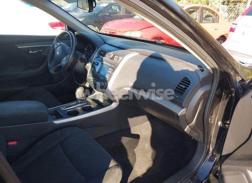 Photo 5 of 2015 Nissan Altima 2.5 SV (VIN 1N4AL3APXFC218274)