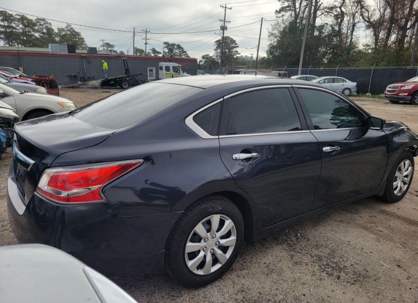 Photo 4 of 2015 Nissan Altima (VIN 1N4AL3APXFC236127)