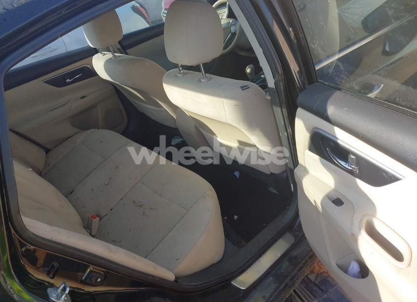 Photo 8 of 2015 Nissan Altima 2.5 SV (VIN 1N4AL3APXFC237858)