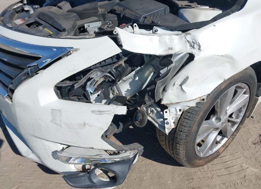 Photo 6 of 2015 Nissan Altima 2.5 SV (VIN 1N4AL3APXFC242249)