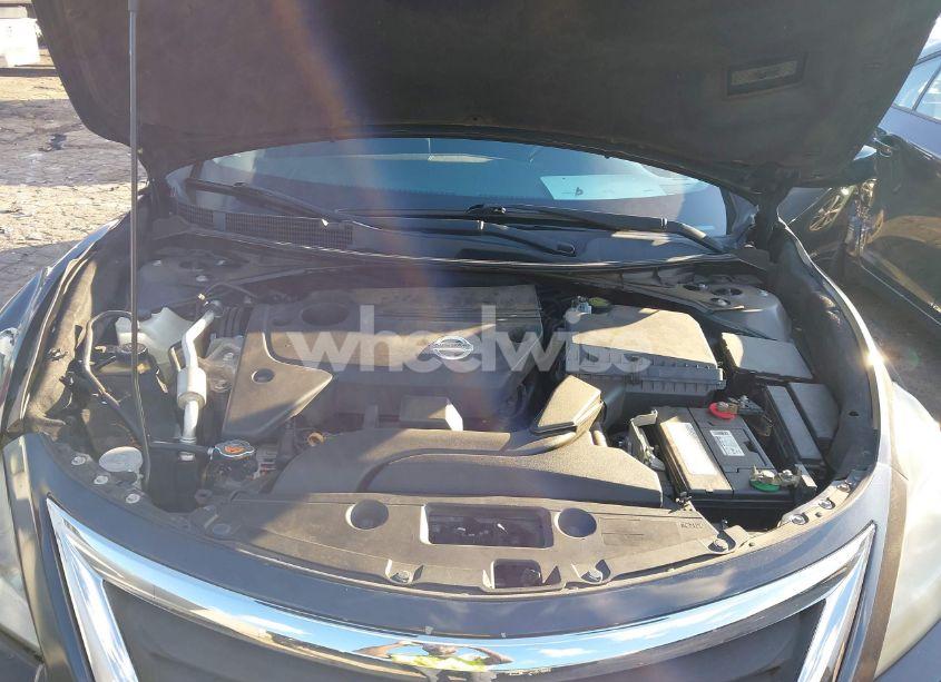 Photo 10 of 2015 Nissan Altima 2.5 SV (VIN 1N4AL3APXFC244079)