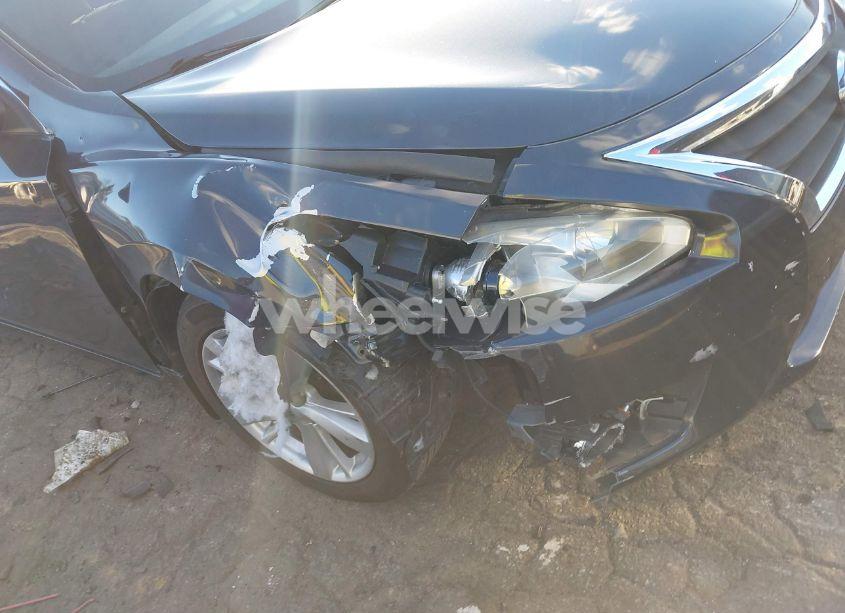 Photo 6 of 2015 Nissan Altima 2.5 SV (VIN 1N4AL3APXFC244079)