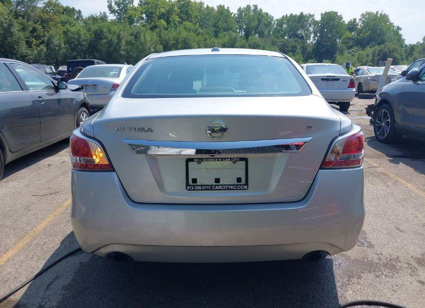 Photo 16 of 2015 Nissan Altima 2.5 S (VIN 1N4AL3APXFC247807)