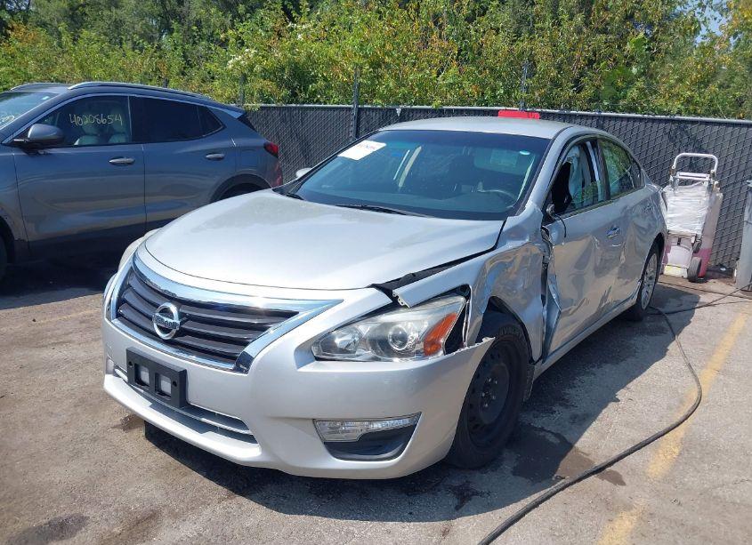 Photo 2 of 2015 Nissan Altima 2.5 S (VIN 1N4AL3APXFC247807)