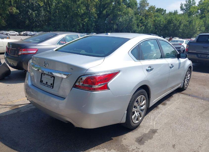 Photo 4 of 2015 Nissan Altima 2.5 S (VIN 1N4AL3APXFC247807)