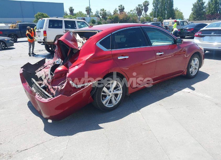 Photo 4 of 2015 Nissan Altima 2.5 SV (VIN 1N4AL3APXFC257382)