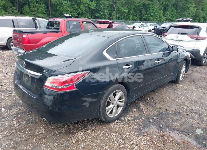 Photo 4 of 2015 Nissan Altima 2.5 SL (VIN 1N4AL3APXFC257463)