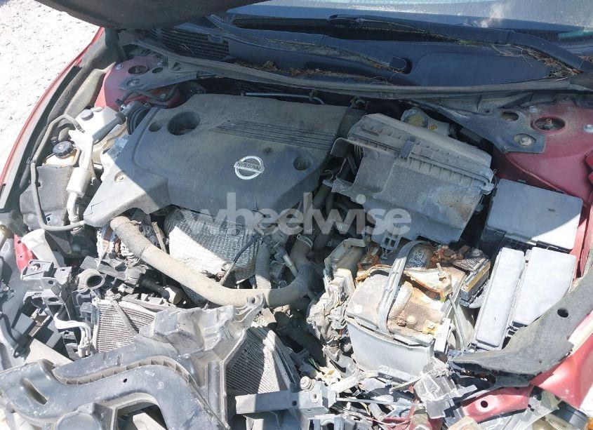 Photo 10 of 2015 Nissan Altima 2.5 SL (VIN 1N4AL3APXFC259505)