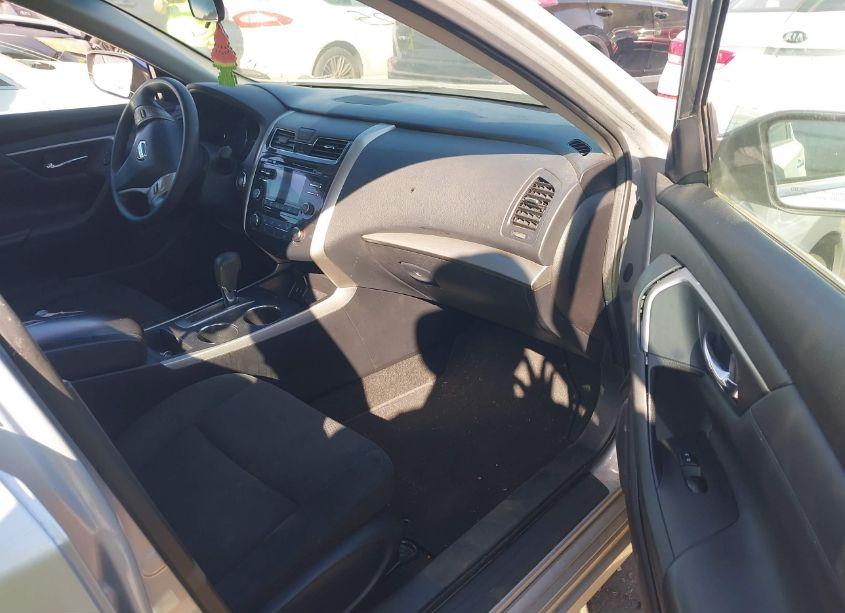 Photo 5 of 2015 Nissan Altima 2.5 S (VIN 1N4AL3APXFC280466)