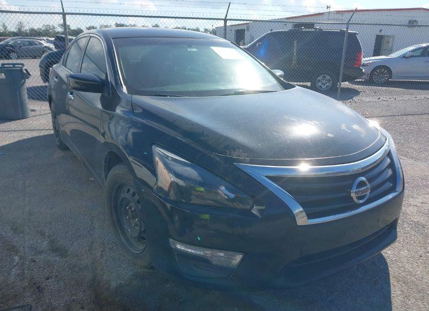 2015 Nissan Altima 2.5/2.5 S/2.5 SL/2.5 SV (VIN 1N4AL3APXFC282783) main photo