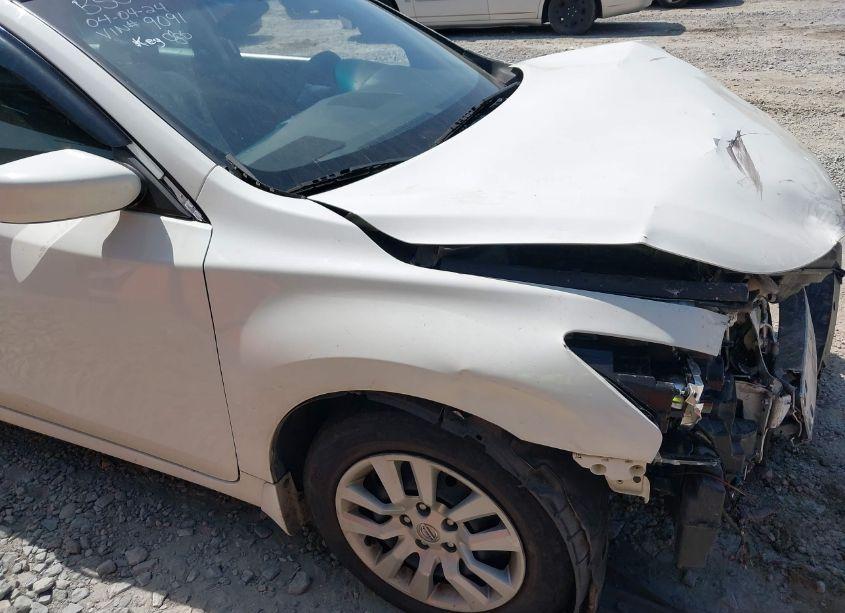 Photo 13 of 2015 Nissan Altima 2.5 S (VIN 1N4AL3APXFC419091)