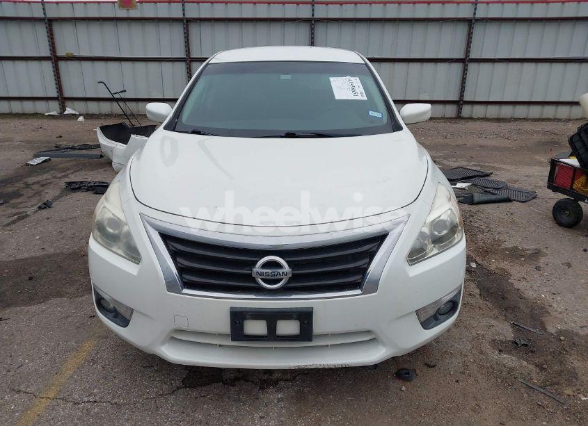 Photo 13 of 2015 Nissan Altima 2.5 SV (VIN 1N4AL3APXFC420290)