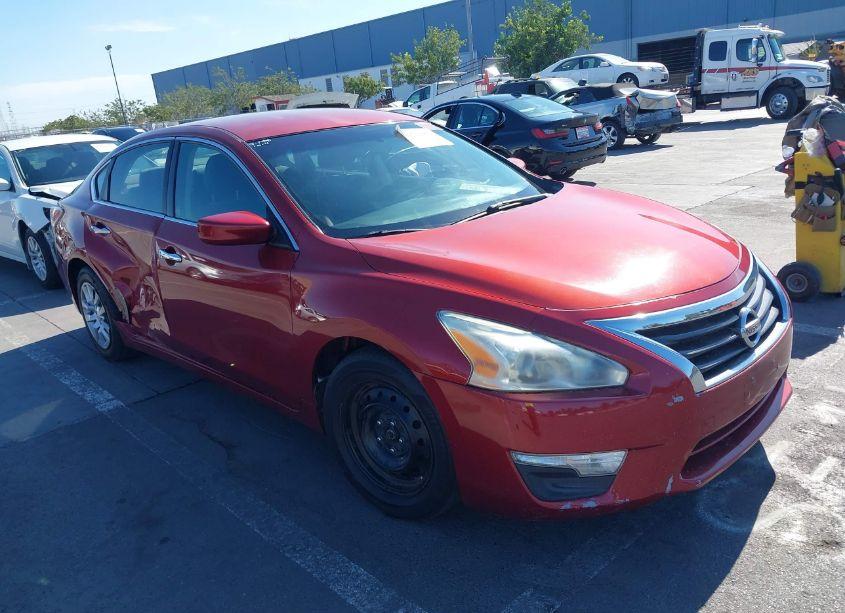 2015 Nissan Altima 2.5/2.5 S/2.5 SL/2.5 SV (VIN 1N4AL3APXFC420659) main photo