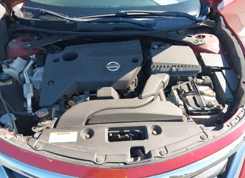 Photo 10 of 2015 Nissan Altima 2.5/2.5 S/2.5 SL/2.5 SV (VIN 1N4AL3APXFC420659)
