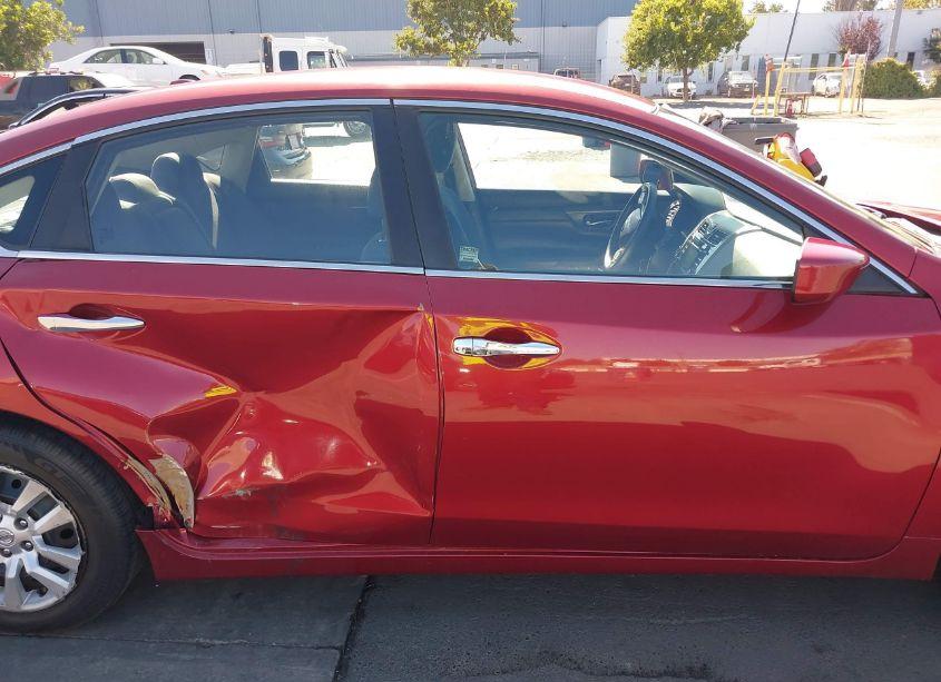 Photo 13 of 2015 Nissan Altima 2.5/2.5 S/2.5 SL/2.5 SV (VIN 1N4AL3APXFC420659)