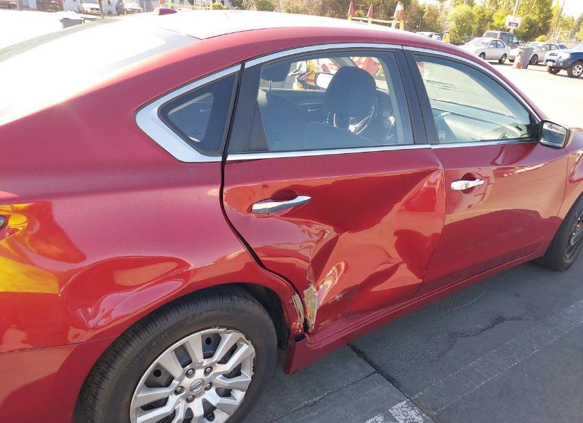 Photo 6 of 2015 Nissan Altima 2.5/2.5 S/2.5 SL/2.5 SV (VIN 1N4AL3APXFC420659)