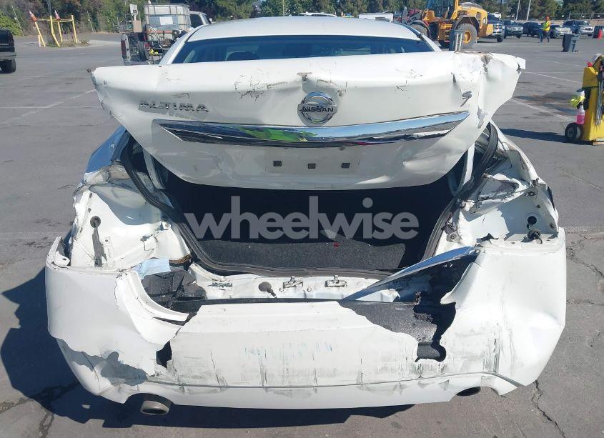 Photo 6 of 2015 Nissan Altima 2.5 S (VIN 1N4AL3APXFC427658)