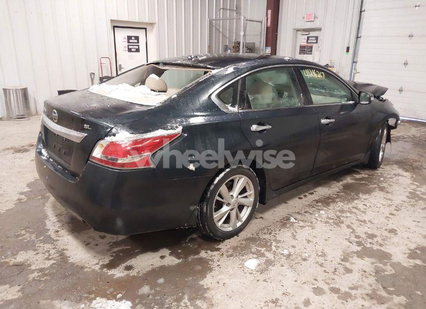 Photo 4 of 2015 Nissan Altima 2.5/S/SV/SL (VIN 1N4AL3APXFC433590)