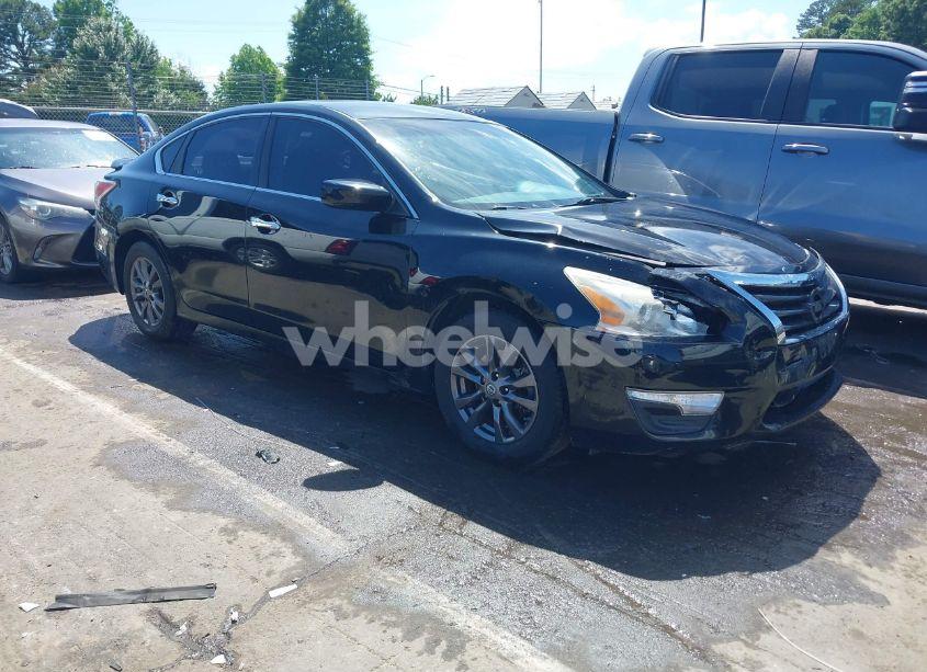 2015 Nissan Altima 2.5 S (VIN 1N4AL3APXFC445299) main photo