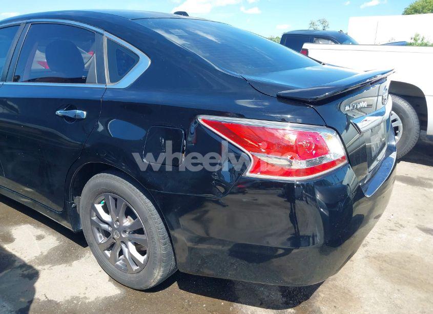 Photo 17 of 2015 Nissan Altima 2.5 S (VIN 1N4AL3APXFC445299)