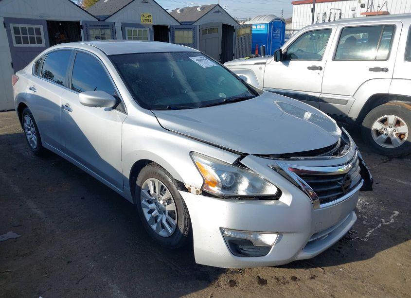 2015 Nissan Altima 2.5/2.5 S/2.5 SL/2.5 SV (VIN 1N4AL3APXFC451751) main photo