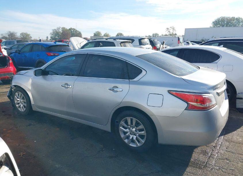 Photo 14 of 2015 Nissan Altima 2.5/2.5 S/2.5 SL/2.5 SV (VIN 1N4AL3APXFC451751)